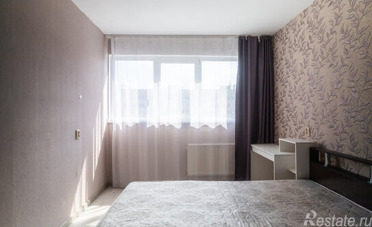 Продажа 2-комн квартиры на вторичном рынке ул Наличная,  д. 40,  к. 1