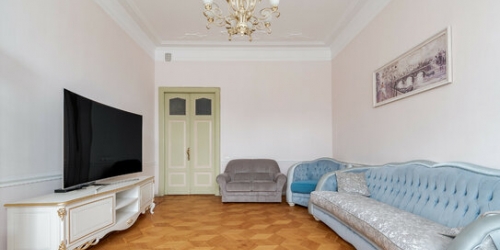 5-комн квартира улица Чаплыгина,  д. 1А