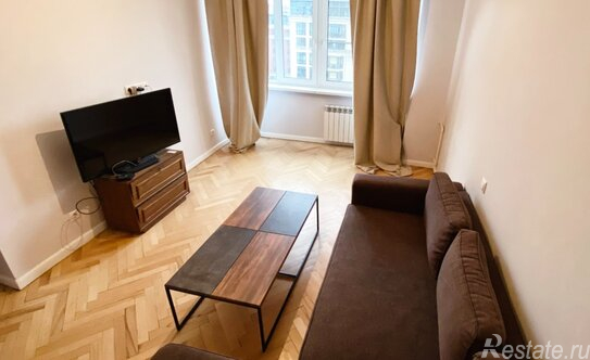 Продажа 2-комн квартиры на вторичном рынке Озерковская набережная,  д. 2/1