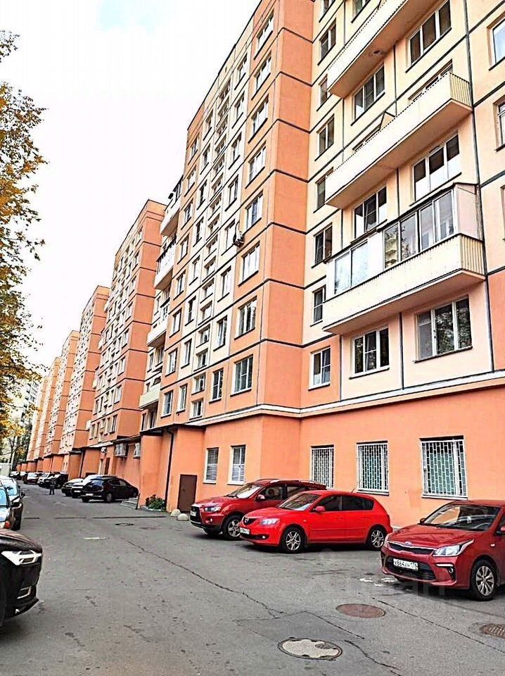 Продажа 2-комн квартиры на вторичном рынке Пискаревский проспект, 20
