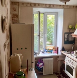 Продажа 3-комн квартиры на вторичном рынке улица Красина,  д. 24-28