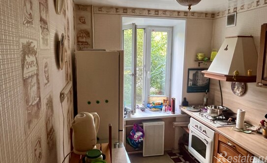 Продажа 3-комн квартиры на вторичном рынке улица Красина,  д. 24-28