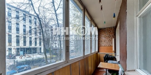 3-комн квартира ул Академика Комарова,  д. 5