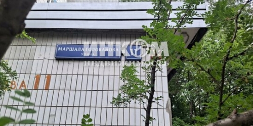 2-комн квартира улица Маршала Голованова,  д. 11