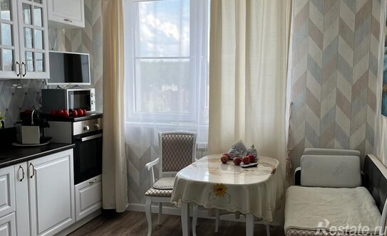 Продажа 2-комн квартиры на вторичном рынке ул Андерсена,  д. 2