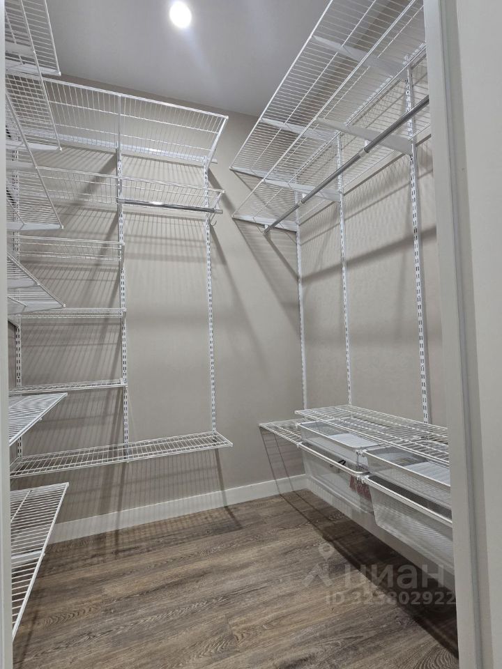 Аренда 1-комн квартиры на вторичном рынке Заречье пгт, улица Луговая, 6к1