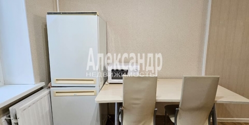 1-комн квартира Пушкин г., Генерала Хазова ул. ,  д. 5