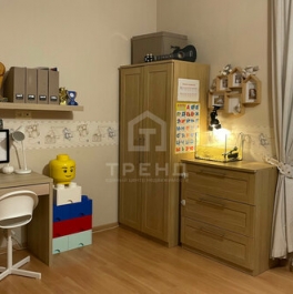 Продажа 3-комн квартиры на вторичном рынке Художников пр-кт,  д. 33 к4