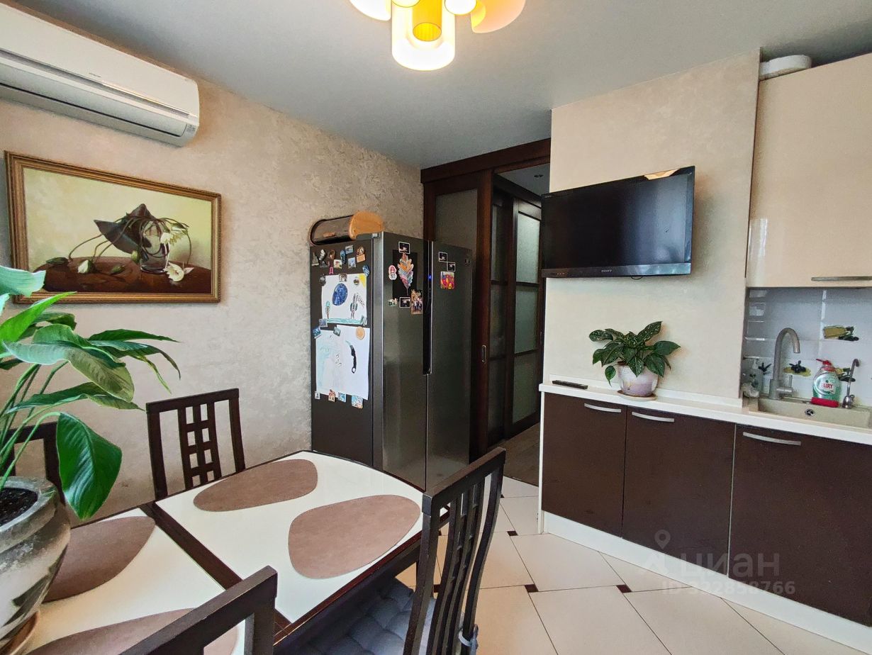 Продажа 3-комн квартиры на вторичном рынке Шипиловский проезд, 45К1