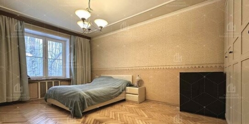 2-комн квартира улица Марии Ульяновой,  д. 11