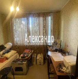 Продажа 3-комн квартиры на вторичном рынке Луначарского пр-кт,  д. 76