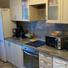 Продажа 1-комн квартиры на вторичном рынке улица Сталеваров,  д. 14 к1