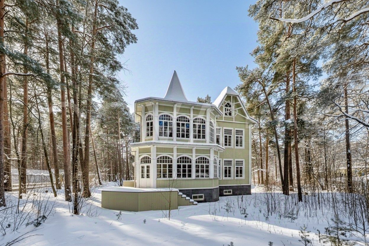 Продажа дома Сестрорецк, набережная Реки Сестры, 44Б