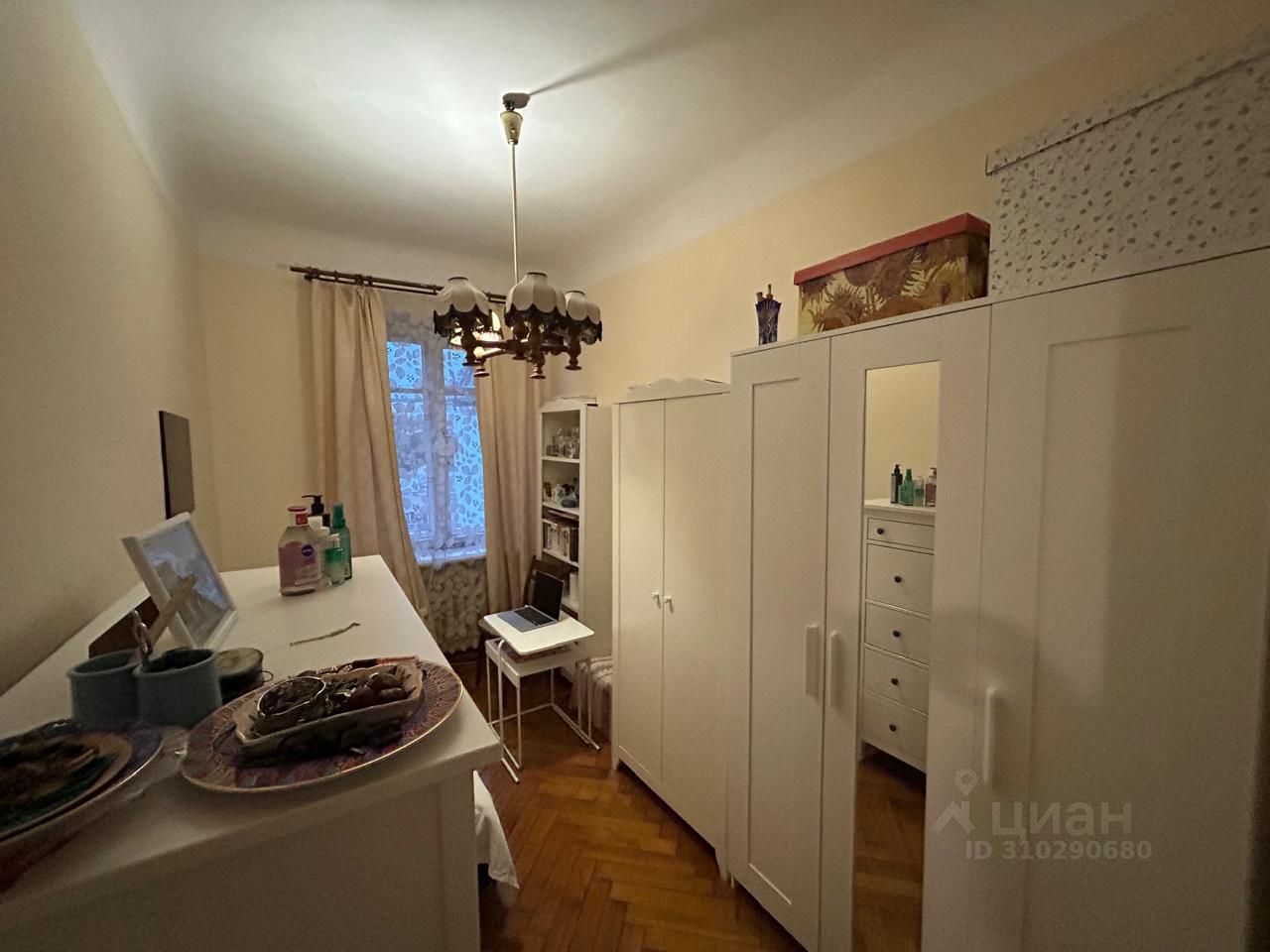 Продажа 2-комн квартиры на вторичном рынке Нижний Кисловский переулок, 8/2С2