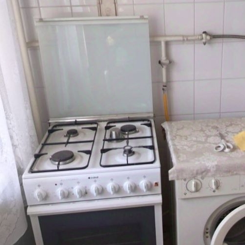 2-комн квартира пос. Бугры, Шоссейная улица, 10