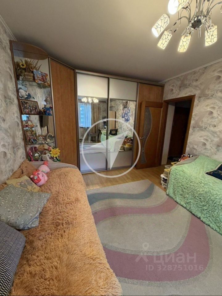 Продажа 2-комн квартиры на вторичном рынке Белореченская улица, 45К1