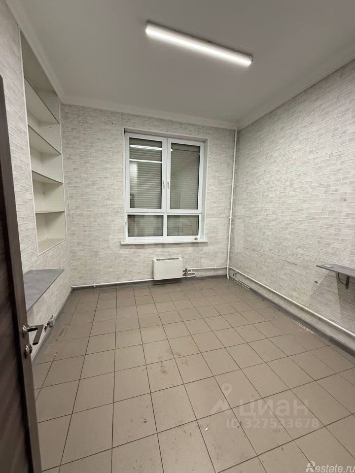 Продажа офиса Люберцы, ул Парковая,  д. 1/18