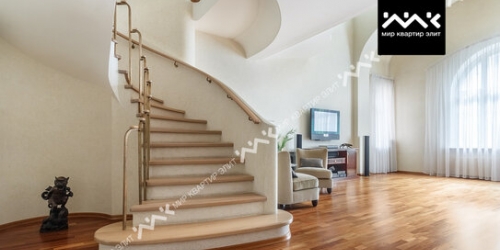 6-комн квартира Очаковская улица,  д. 6