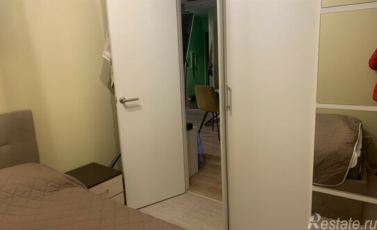 Продажа 2-комн квартиры на вторичном рынке Железноводская улица,  д. 25