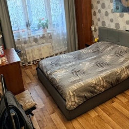 Продажа 2-комн квартиры на вторичном рынке Волосовский район, Гатчинское шоссе,  д. 4