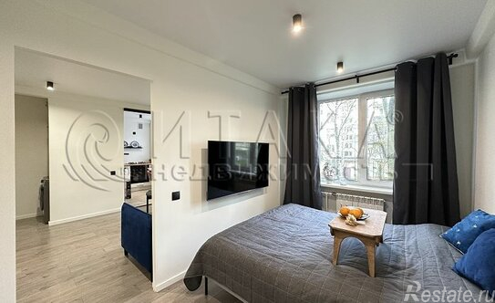 Продажа 1-комн квартиры на вторичном рынке Будапештская улица,  д. 15 к3