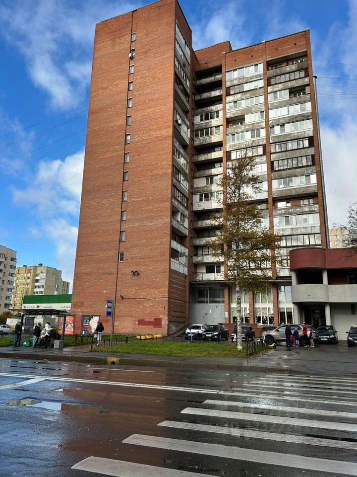 Продажа комнаты проспект Ударников, 36