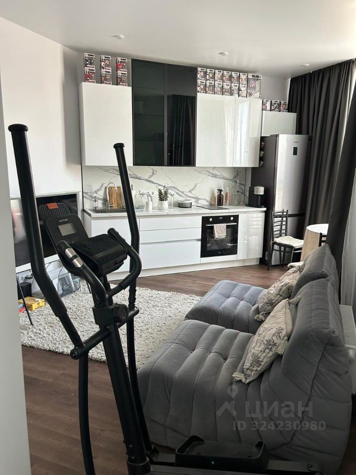 Аренда 1-комн квартиры на вторичном рынке Одинцово, улица Сколковская, 9А