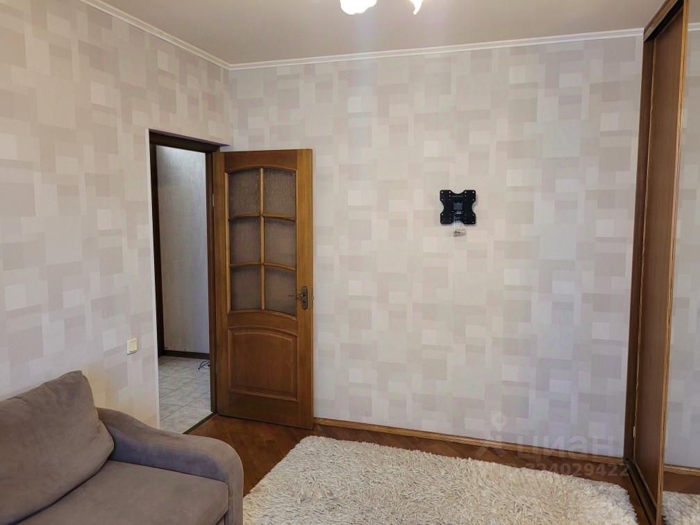 Аренда 2-комн квартиры на вторичном рынке переулок Алымов, 4