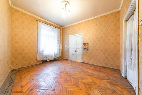 Продажа 3-комн квартиры на вторичном рынке Малая Посадская улица,  д. 8