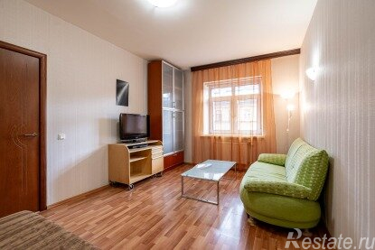 Продажа 1-комн квартиры на вторичном рынке Мытнинская улица