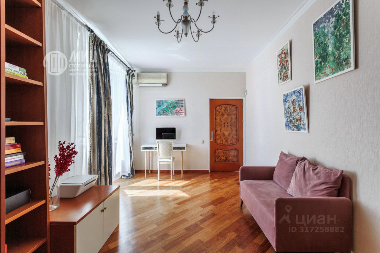 Продажа 5-комн квартиры на вторичном рынке Ленинский проспект, 44