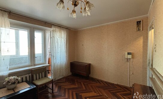 Продажа 1-комн квартиры на вторичном рынке Петергоф г, Ропшинское ш,  д. 11