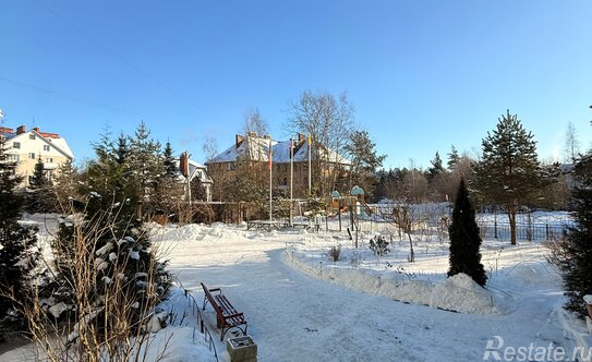 Продажа 1-комн квартиры на вторичном рынке Петергоф г, Войкова ул,  д. 68