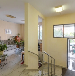 Продажа 5-комн квартиры на вторичном рынке Новокуркинское шоссе,  д. 35