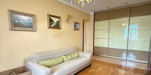 2-комн квартира ул Трофимова,  д. 31