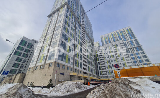 Продажа 4-комн квартиры на вторичном рынке бульвар Маршала Рокоссовского,  д. 6 к1В