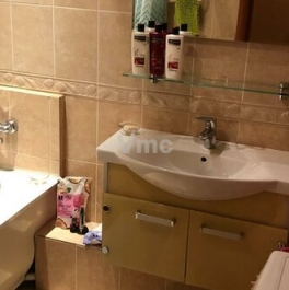 Продажа 2-комн квартиры на вторичном рынке ул Лётчика Бабушкина,  д. 14