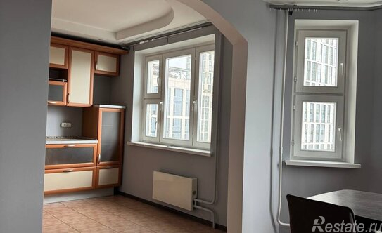 Продажа 3-комн квартиры на вторичном рынке Полковая улица,  д. 20