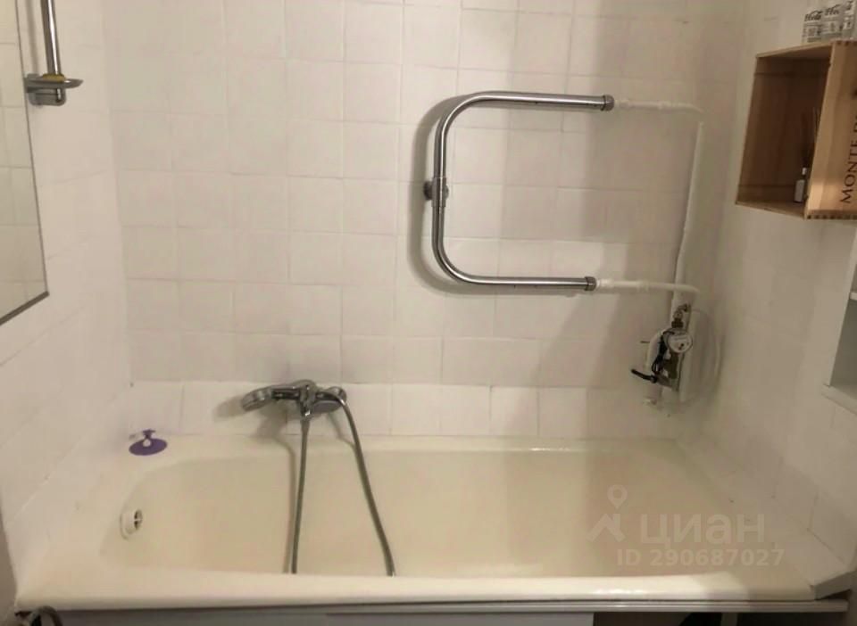 Аренда 1-комн квартиры на вторичном рынке Кутузовский проспект, 24