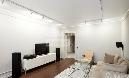 Продажа 4-комн квартиры на вторичном рынке Каширское ш,  д. 9 к1