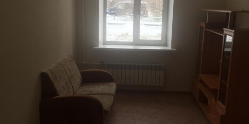 Комната Петергоф г., Эрлеровский бул. ,  д. 6