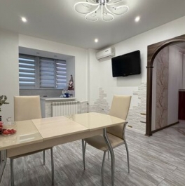 Продажа 3-комн квартиры на вторичном рынке ул Центральная,  д. 8,  к. 3