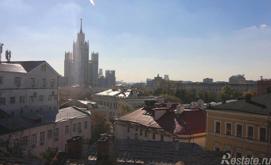 Продажа 3-комн квартиры на вторичном рынке Подколокольный пер,  д. 6