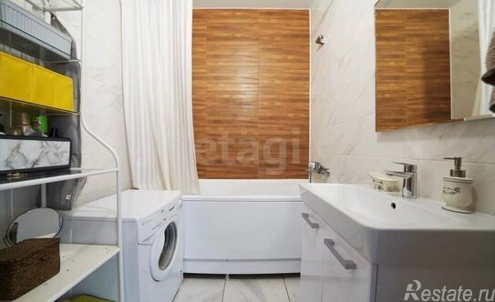 Продажа 1-комн квартиры на вторичном рынке Плесецкая ул,  д. 4 с1