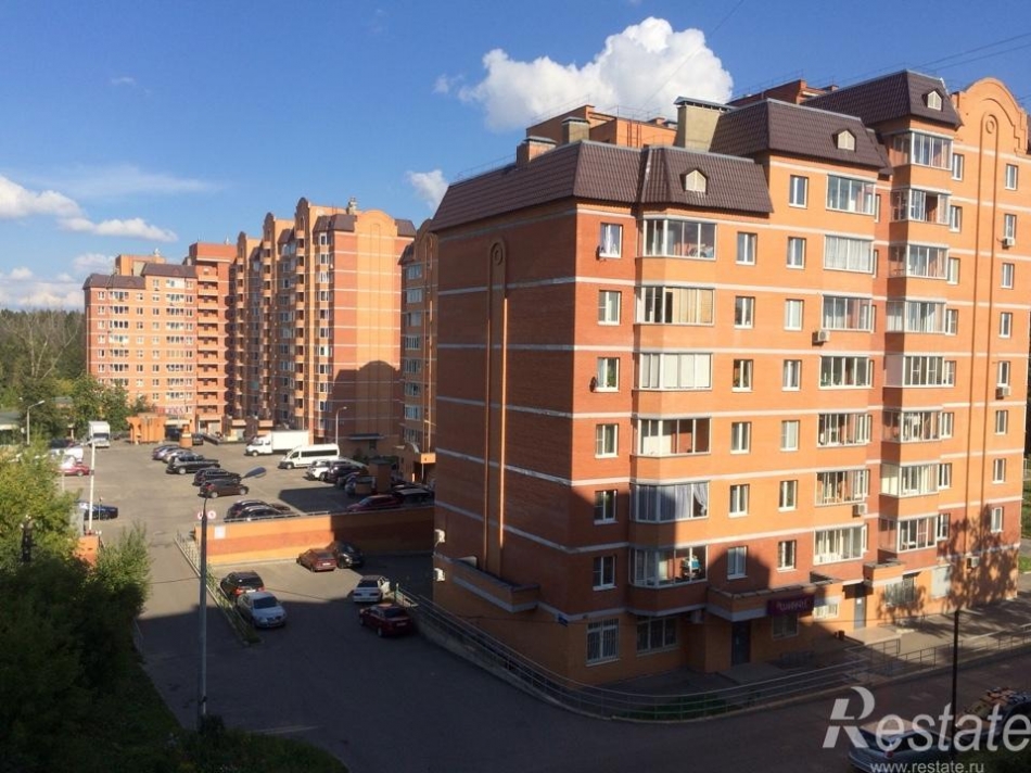 Продажа 2-комн квартиры на вторичном рынке Красногорск г, Опалиха мкр, Ткацкой фабрики ул ,  д. 18