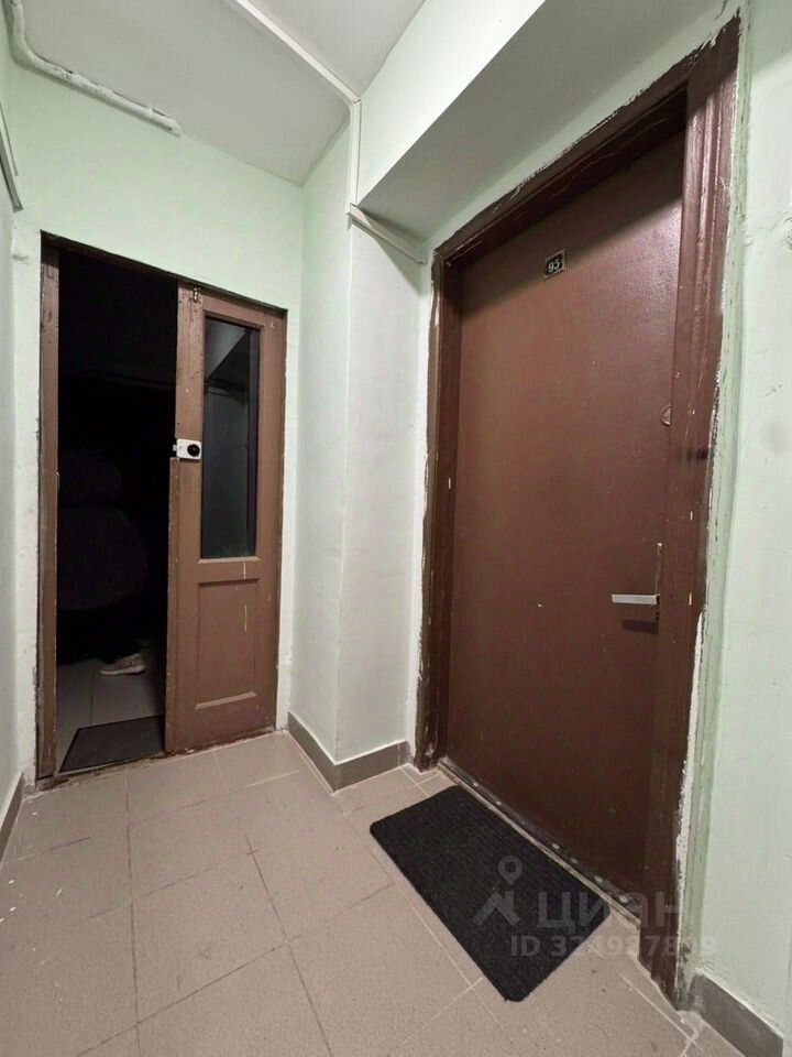Продажа 2-комн квартиры на вторичном рынке улица Трофимова, 22К1