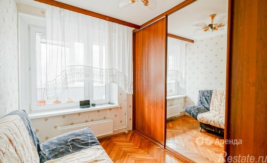 Аренда 3-комн квартиры на вторичном рынке Заревый проезд,  д. 4