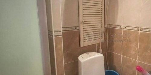 4-комн квартира Изюмская улица, 22