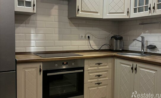 Продажа 1-комн квартиры на вторичном рынке Шушары п,  д. 4 к1 с1