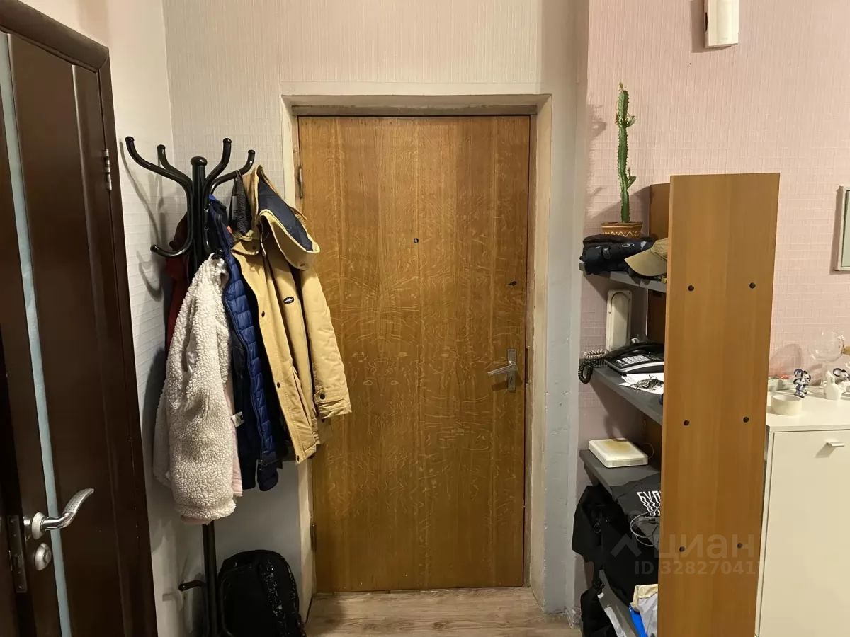 Продажа 3-комн квартиры на вторичном рынке улица Твардовского, 4К4